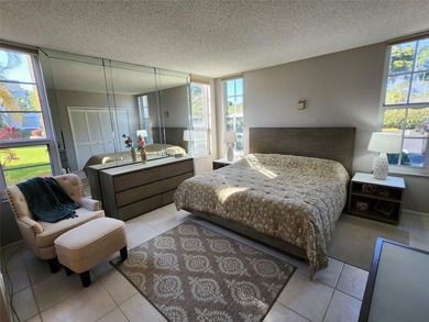 This Lakefront, spacious, Ground Floor 3 Bedroom, 2 Bath Condo - photo 11