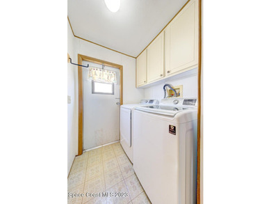 Snug Harbors 55+ community is a fantastic option for those - photo 12