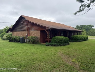 This offering is incredibly located on a primary arterial road - photo 14