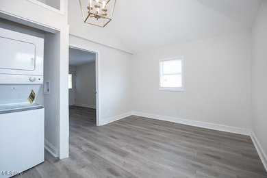 Welcome to 4915 Tillman Ave in Cleveland's Detroit-Shoreway! - photo 16