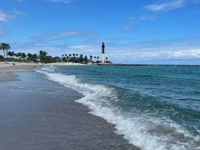 This Lakefront, spacious, Ground Floor 3 Bedroom, 2 Bath Condo - photo 56
