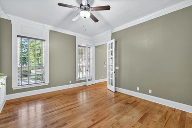 ABSOLUTLY STUNNING AND IMPRESSIVE 5 BEDROOM, 3 FULL BATH, 2 HALF - photo 12