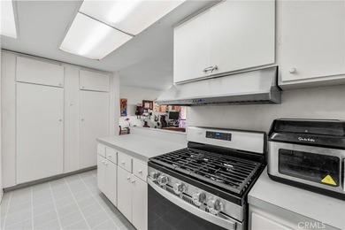 Excellent Opportunity ! This one-bedroom condo is priced - photo 15