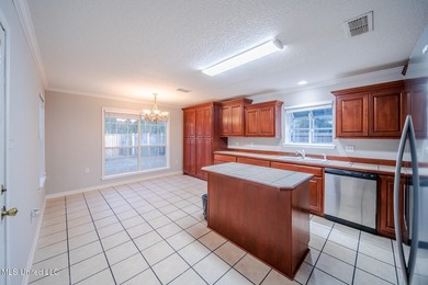 Welcome to Azalea Trace! This 3 bedroom 2 bath home is situated - photo 20