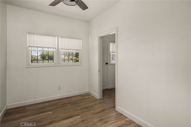 Prime mixed-use property for sale in Long Beach! This versatile - photo 25