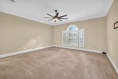 ABSOLUTLY STUNNING AND IMPRESSIVE 5 BEDROOM, 3 FULL BATH, 2 HALF - photo 29