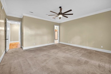 ABSOLUTLY STUNNING AND IMPRESSIVE 5 BEDROOM, 3 FULL BATH, 2 HALF - photo 30