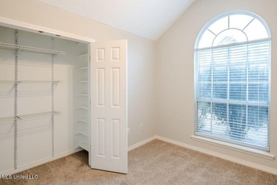 Welcome to Azalea Trace! This 3 bedroom 2 bath home is situated - photo 32