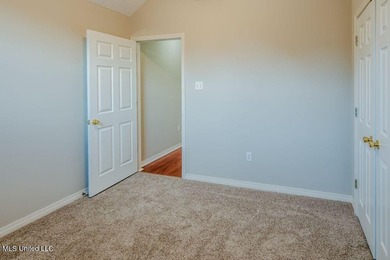 Welcome to Azalea Trace! This 3 bedroom 2 bath home is situated - photo 33