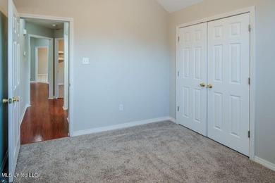 Welcome to Azalea Trace! This 3 bedroom 2 bath home is situated - photo 34