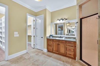 ABSOLUTLY STUNNING AND IMPRESSIVE 5 BEDROOM, 3 FULL BATH, 2 HALF - photo 35
