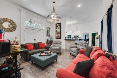 Beautifully Upgraded Lake View Home with Private Mother-In-Law - photo 10