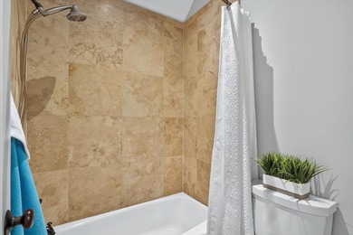 ABSOLUTLY STUNNING AND IMPRESSIVE 5 BEDROOM, 3 FULL BATH, 2 HALF - photo 46