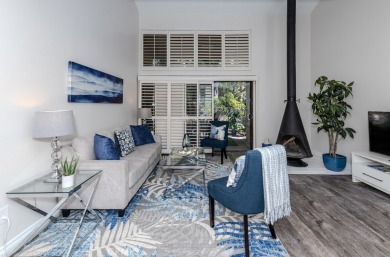 Lake Townhome/Townhouse For Sale in Orange, California