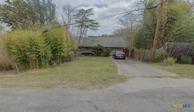 Canyon Lake Home For Sale in Canyon Lake Texas