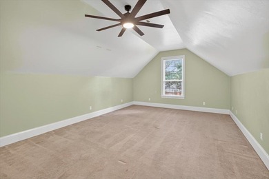 ABSOLUTLY STUNNING AND IMPRESSIVE 5 BEDROOM, 3 FULL BATH, 2 HALF - photo 58