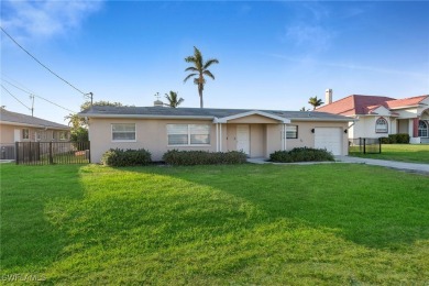 Cape Coral Lakes Area Home For Sale in Cape Coral Florida