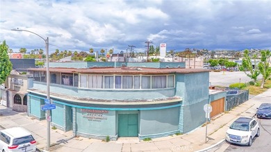 Wow! Wow! Wow! Come see this amazing Opportunity to own a - photo 1