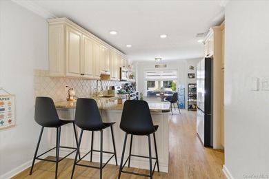 This Townhouse lives large with more than 1,500 square feet of - photo 7