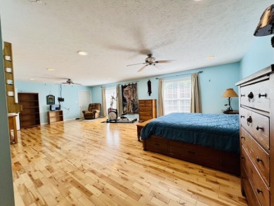 Lake Area 3 Bedroom, 3 Bath House with LARGE Basement Garage - photo 40