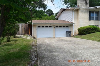 Located in the Village South Subdivision, this 5-bedroom, 3-bath - photo 16