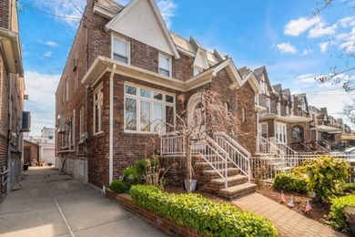Charming brick single-family home located in the heart of Marine - photo 3