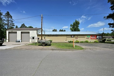 This versatile commercial property has a long-standing history - photo 9