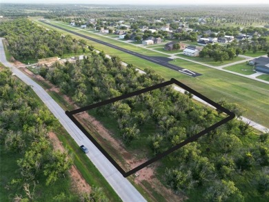 Lake Granbury Lot For Sale in Granbury Texas