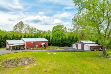 Lake Home For Sale in Pulaski, Virginia