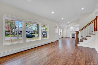 Move right into this updated 3-bedroom, 2-bathroom, Split style - photo 3