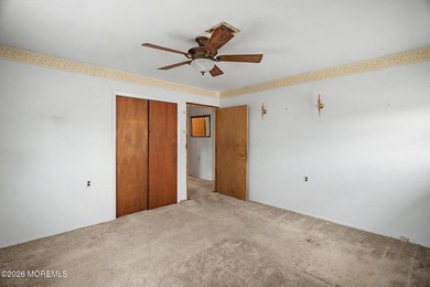 This Sarasota model presents a great opportunity to make a home - photo 19