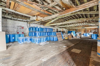 Unique opportunity to own a versatile commercial property with - photo 19