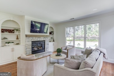 Discover rare luxury in the heart of the highly sought-after - photo 21