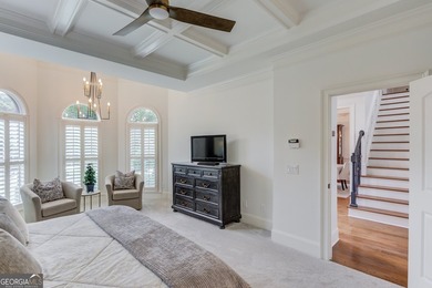 Discover rare luxury in the heart of the highly sought-after - photo 23