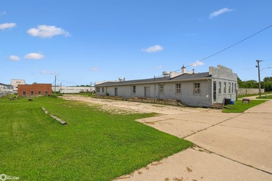 Unique opportunity to own a versatile commercial property with - photo 28