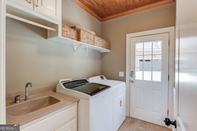 Discover rare luxury in the heart of the highly sought-after - photo 32