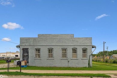 Unique opportunity to own a versatile commercial property with - photo 32