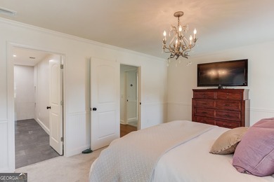 Discover rare luxury in the heart of the highly sought-after - photo 36