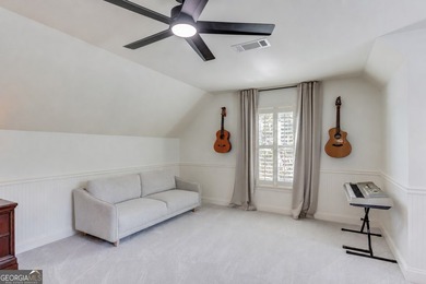 Discover rare luxury in the heart of the highly sought-after - photo 40