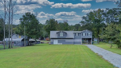 Lake Home For Sale in Centre, Alabama