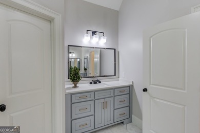 Discover rare luxury in the heart of the highly sought-after - photo 44