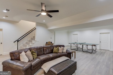 Discover rare luxury in the heart of the highly sought-after - photo 50
