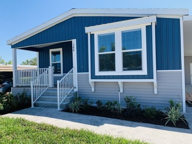 Mid Florida Lakes Area Home For Sale in Leesburg Florida