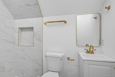 Welcome to this beautifully renovated Colonial in the - photo 22
