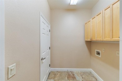Motivated Seller! This updated Bridgeport Designer home with a - photo 42