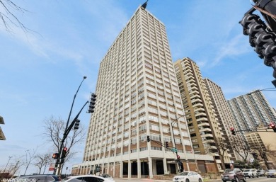 Lake Home For Sale in Chicago, Illinois