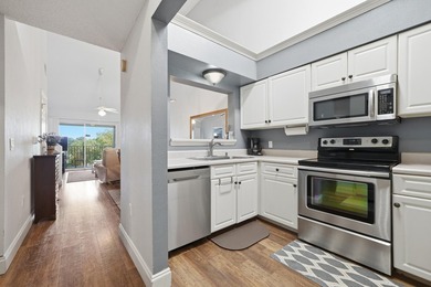 Welcome to easy living at The Florida Club in Niceville. This - photo 6