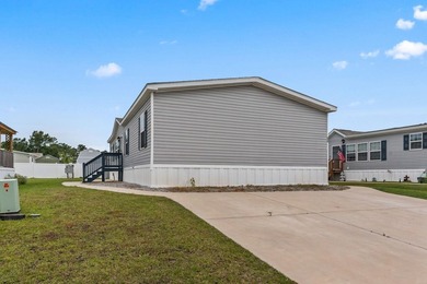 Step inside this beautiful 4-bedroom, 2-bath manufactured home - photo 40