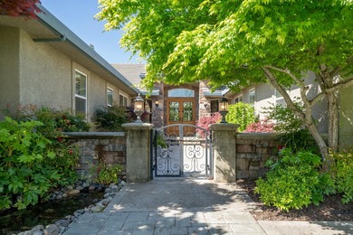 Redding's most sought after Golf Course Gated Community. Custom - photo 5