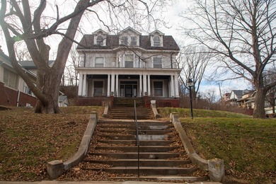 (private lake, pond, creek) Home Sale Pending in Council Bluffs Iowa